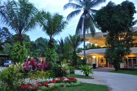 Отель Phuket Sea Resort в Районг - Таиланд