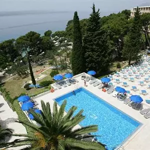 отель Bluesun Hotel Maestral