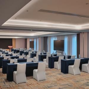 отель Hyatt Place Chengdu Bio-Town