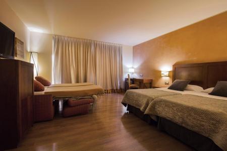 Отель Hotel Magic Andorra в Андорра-ла-Велья - Андорра