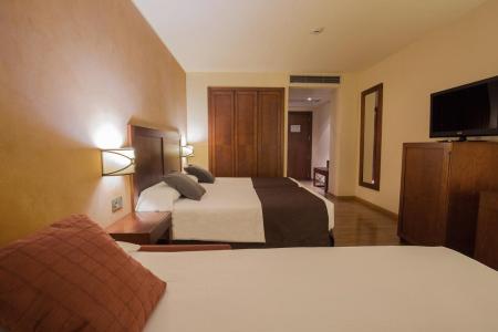 Отель Hotel Magic Andorra в Андорра-ла-Велья - Андорра