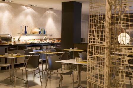 Отель Magnolia Hotel в Коста Дорада - Испания