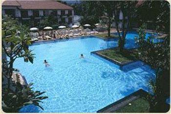 Отель Mahaveli Reach в Канди - Шри-Ланка