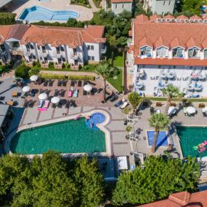 отель Majestic Hotel