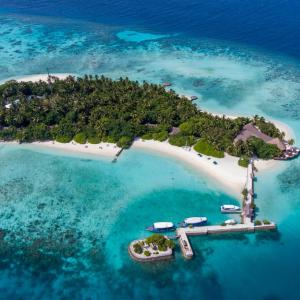 отель Makunudu Island