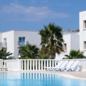 отель Charm Beach