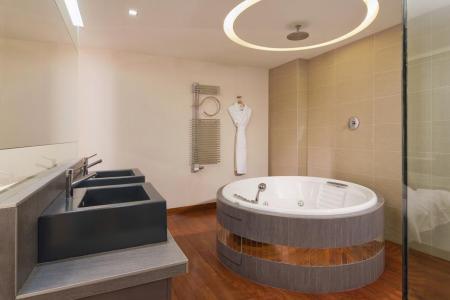 Отель Mamaison All-Suites Spa Hotel Pokrovka в Москва - Россия