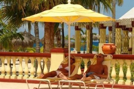 Manchebo Beach Resort & Spa