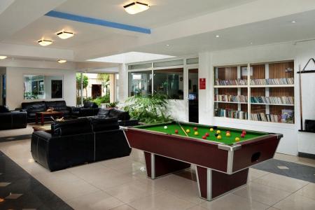 Отель Manisa Hotel в Флик ан Флак - Маврикий