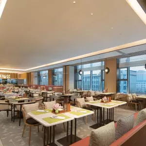 отель Hilton Garden Inn Hangzhou Fuyang Fuchun