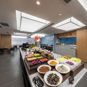 отель SSAW Hotel Shenzhen Qianhai Nantou Ancient Town