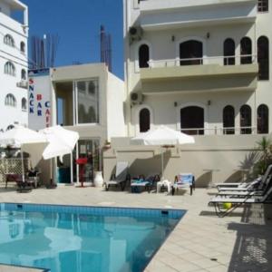 отель Mari Kristin Beach Hotel