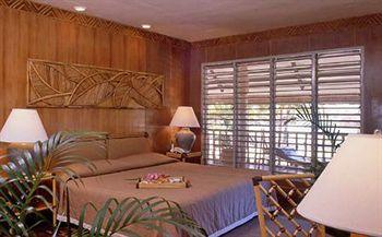 Отель Bluewater Maribago Beach Resort в о. Себу - Филиппины