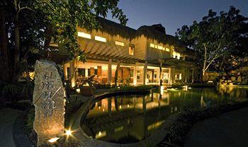 Отель Bluewater Maribago Beach Resort в о. Себу - Филиппины