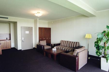 Отель Золотой Затон в Астрахань - Россия