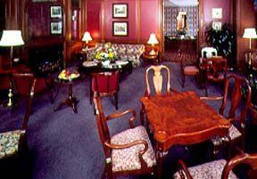 Marriott Chateau Champlain