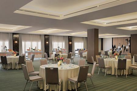 Отель AVANI Pattaya Resort & Spa в Паттайя Бич Роад - Таиланд