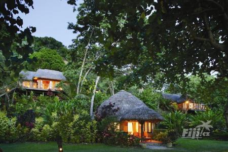 Matangi Island Resort