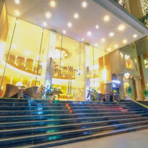 отель May Hotel