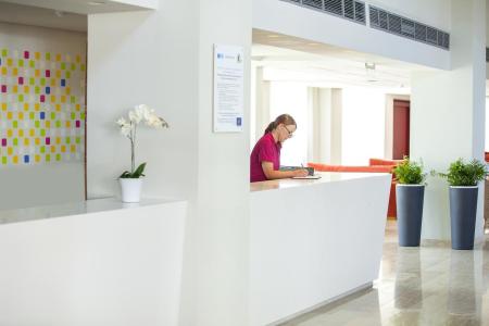 Отель Mayfair Hotel в Пафос - Кипр