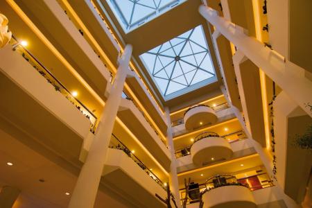 Отель Mediterranean Beach Hotel в Лимассол - Кипр