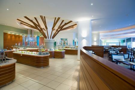 Отель Mediterranean Beach Hotel в Лимассол - Кипр