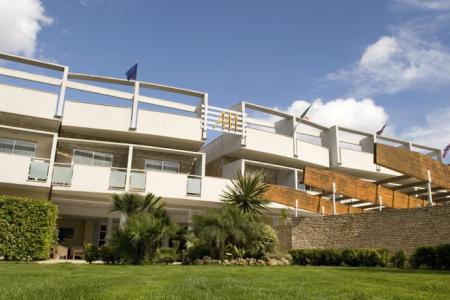 Отель Albergo Mediterraneo в Ривьера ди Улиссе - Италия