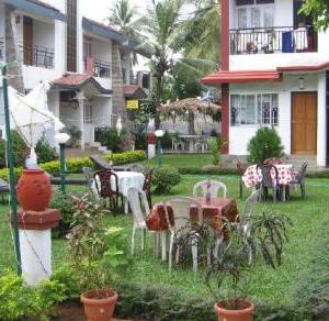 отель Melodious Waves Beach Holiday Home