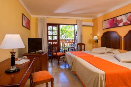 Отель Starfish Cuatro Palmas в Варадеро - Куба