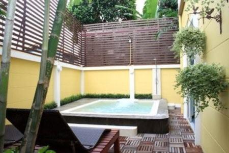 Отель T Series Place Serviced Apartment в Сатхон - Таиланд