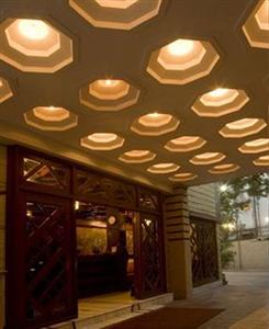 Отель Metro Palace в Мумбаи (Бомбей) - Индия