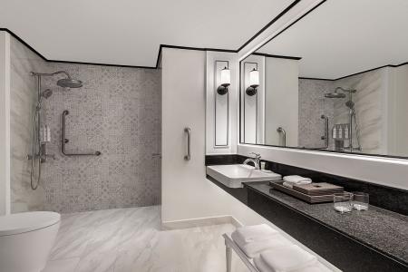 Отель Courtyard by Marriott Phuket Town в Пхукет - Таиланд