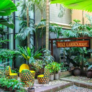 отель Mike Garden Resort
