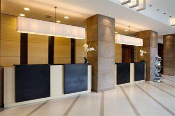 Отель NH Milano Touring в Милан - Италия