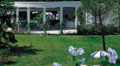 Отель Hotel Mioni Pezzato & Spa в Абано-Терме - Италия