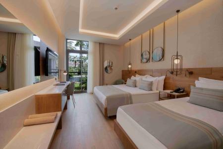 Отель Miramare Beach Hotel в Кумкой - Турция