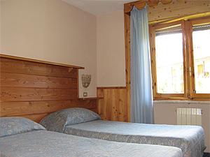 Отель Miravidi в Червиния - Италия