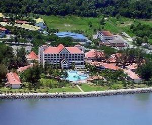 отель Miri Marriot Resort & SPA