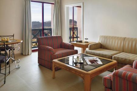 Отель Movenpick Nabatean Castle Hotel в Петра - Иордания