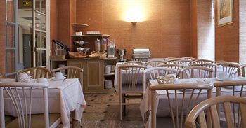 Отель Mondial в Париж - Франция