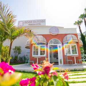 отель Rose Garden Premium Hotel