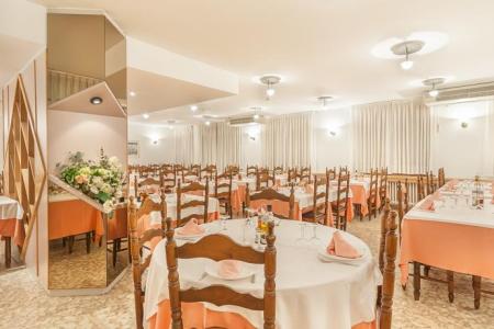 Отель Montecarlo в Энкамп - Андорра