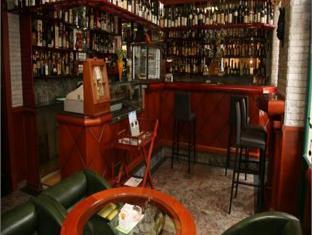 Отель Montenegrino в Тиват - Черногория