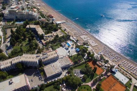 Montenegro Beach Resort