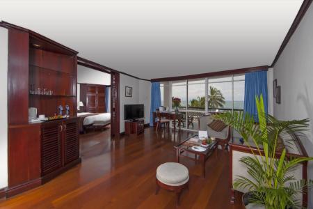 Отель Mount Lavinia Hotel в Маунт Лавиния - Шри-Ланка