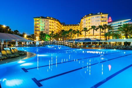 Отель Mukarnas Spa Resort в Окурджалар - Турция