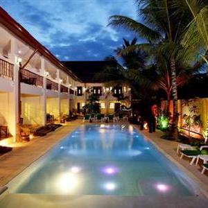 отель Naiya Buree Resort at Nai Harn Beach