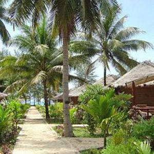 отель Nakara Long Beach Resort