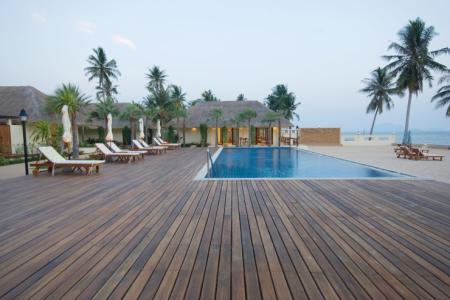 Nantra de Deluxe Resort