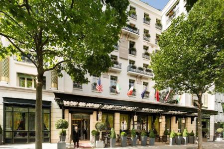 Отель Napoleon Paris в Париж - Франция